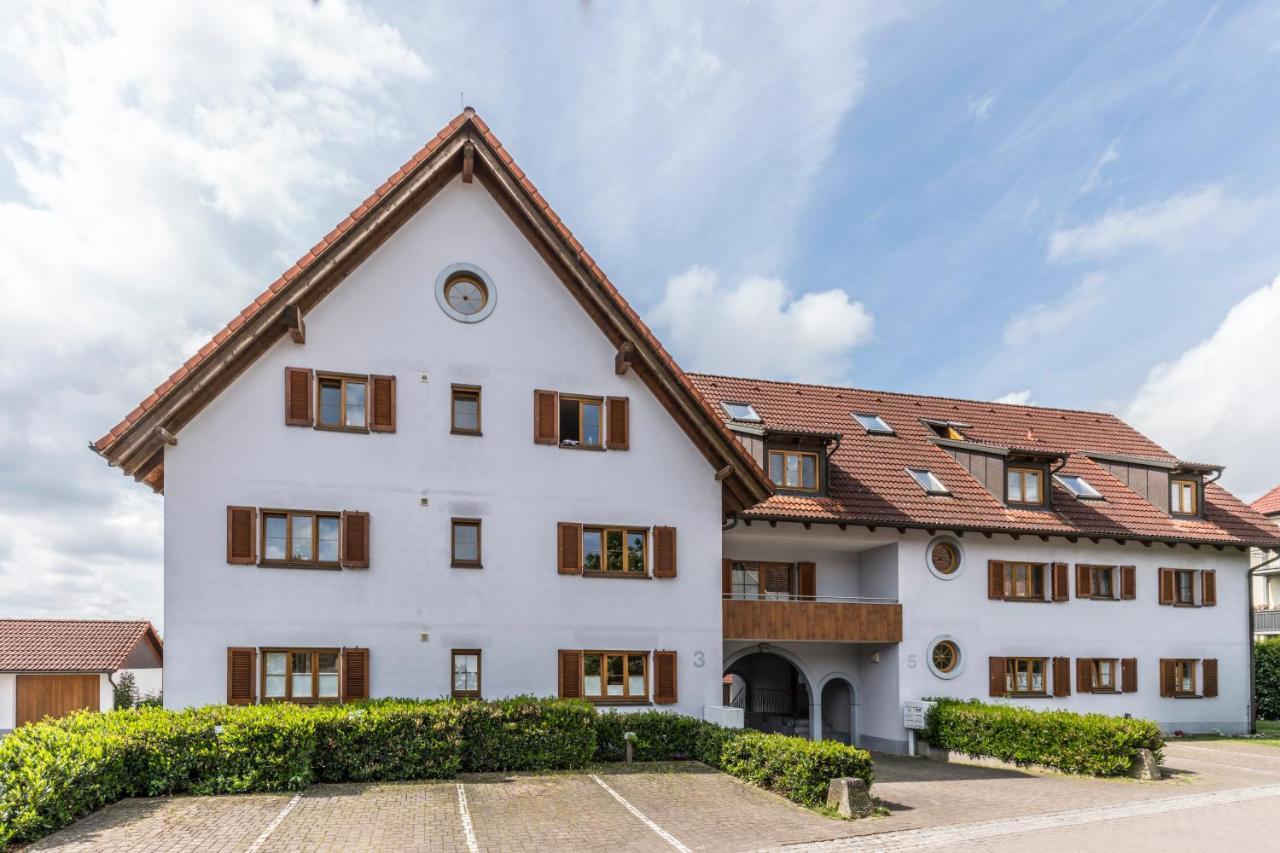 Rh-Appartements 15 Minuten Von Basel Im Dorf Ruehrberg Grenzach-Wyhlen Bagian luar foto